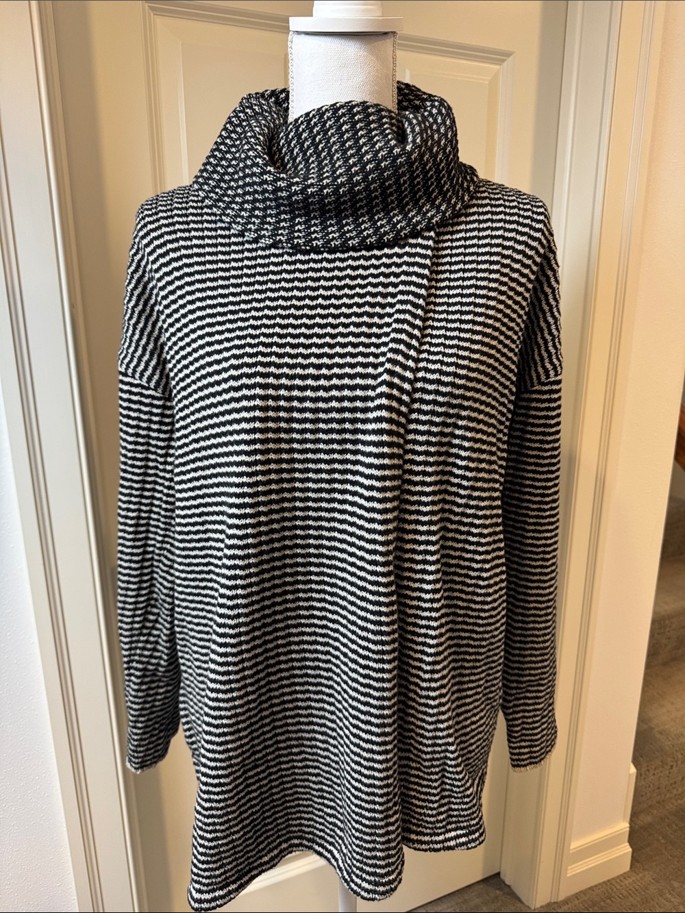Cabi Fergie 3167 Turtleneck Overlap Sweater, Medium